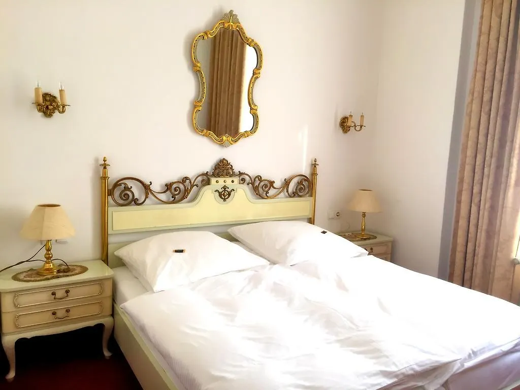 Hotel Bismarck Düsseldorf 3*,